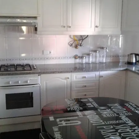 Goodtimes Al Apartment *
